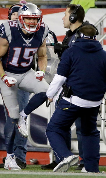 Late Brady TD pass helps Patriots hold off Ravens 30-23 (Dec 12, 2016)